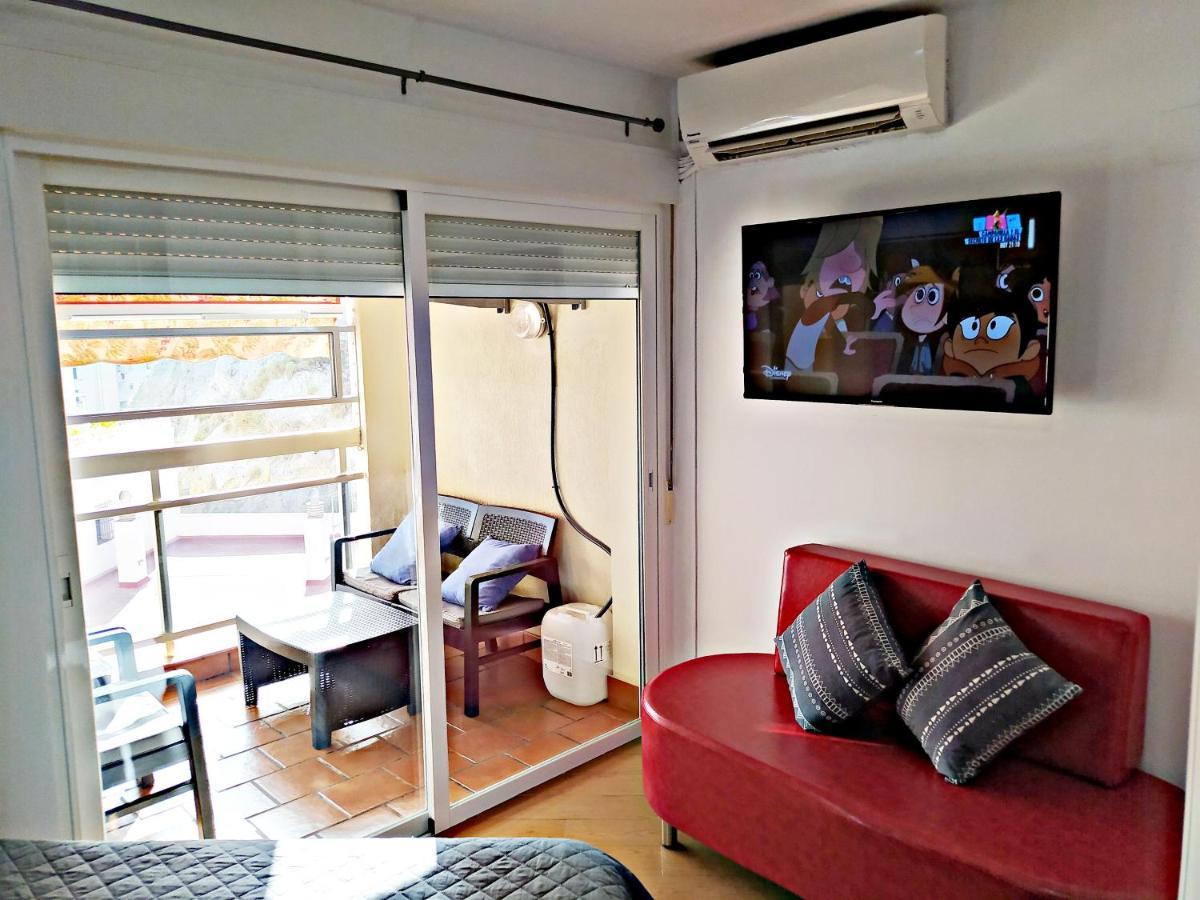 Apartamentos Sol Y Playa Almunecar Exterior photo