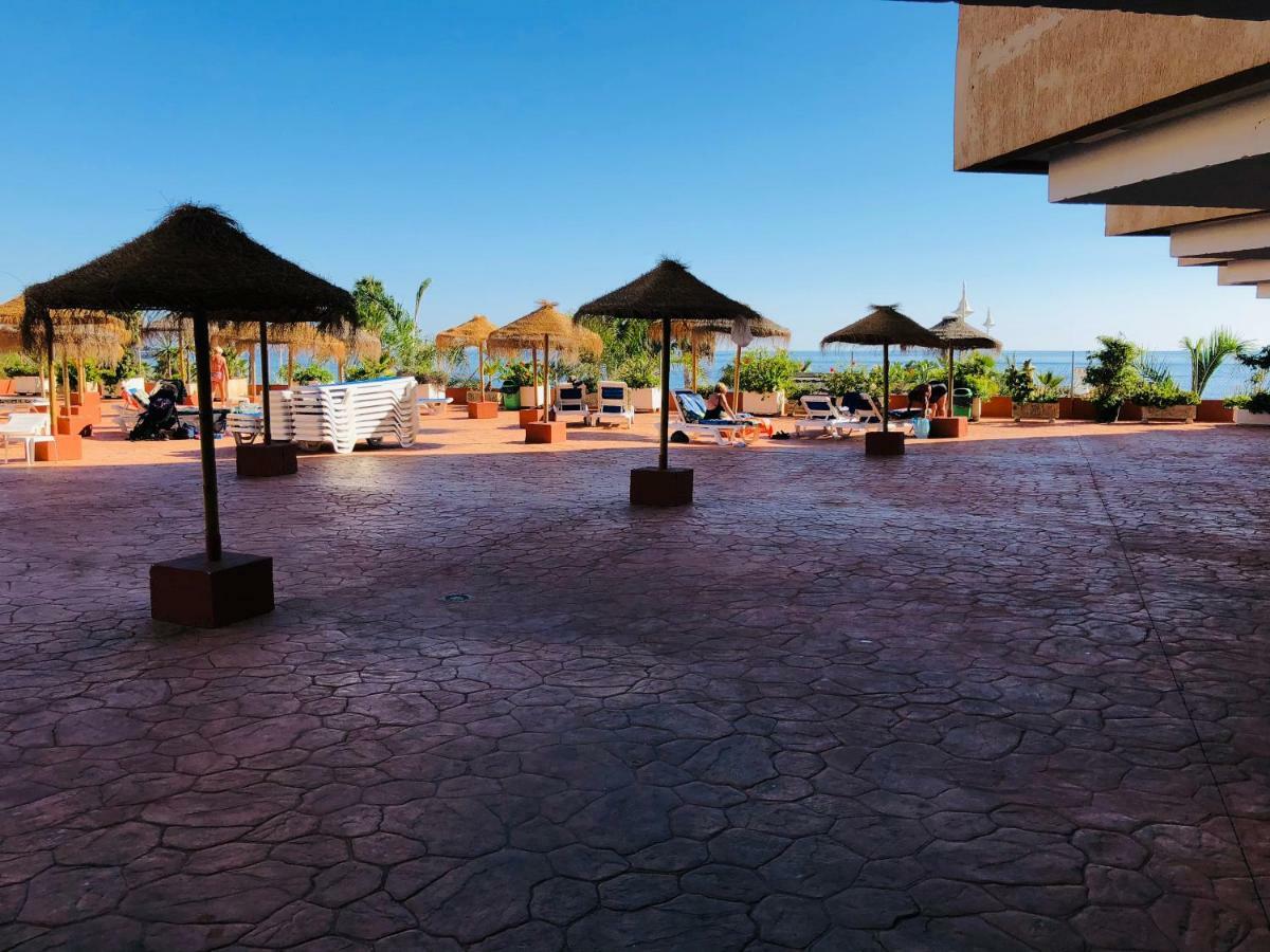 Apartamentos Sol Y Playa Almunecar Exterior photo