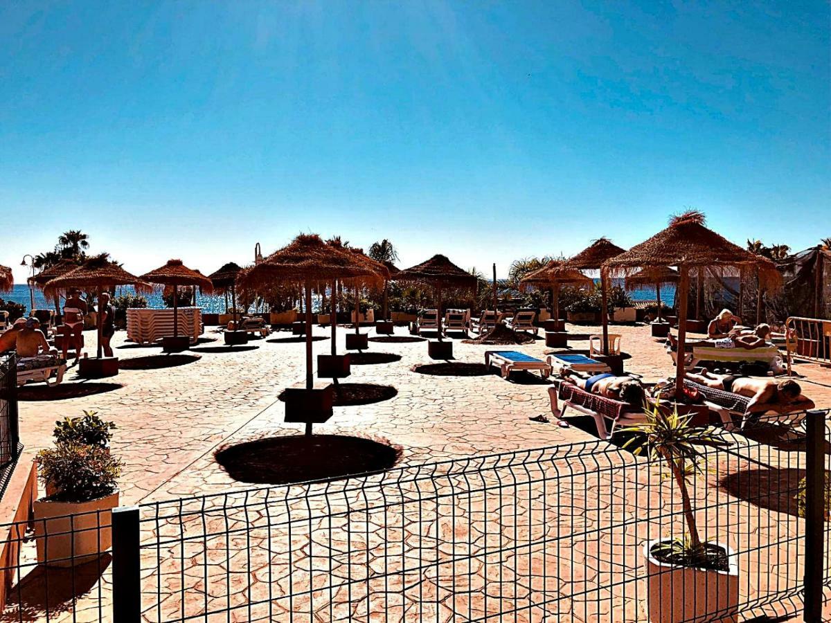 Apartamentos Sol Y Playa Almunecar Exterior photo